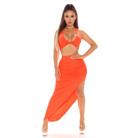 Fashion Nova Dresses & Skirts - Fashion Nova Vibrant Orange Crop Top